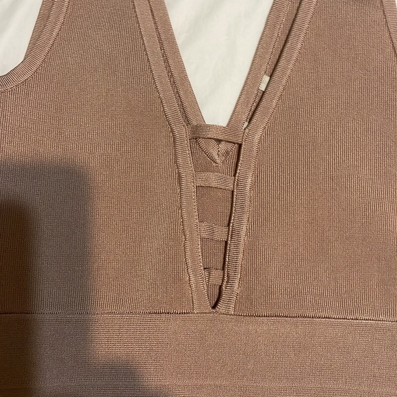 Guess Bandage Crop Top Size XS - Picture 4 of 9